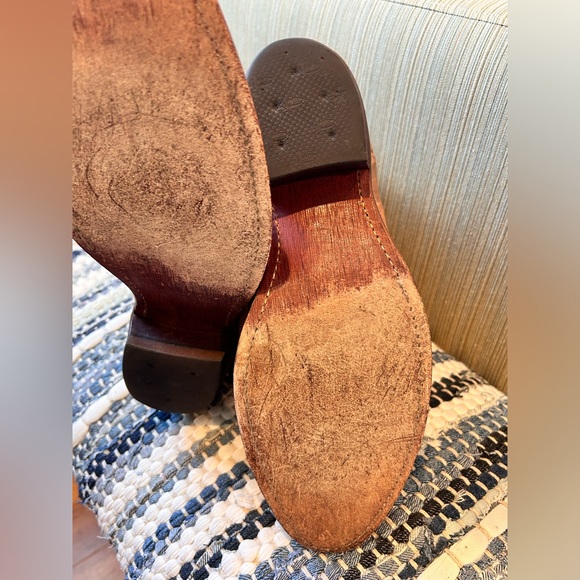 Justin Boots Cowboy Boots Tan Brown size 9 1/2 width D style 210 EUC - Picture 8 of 13